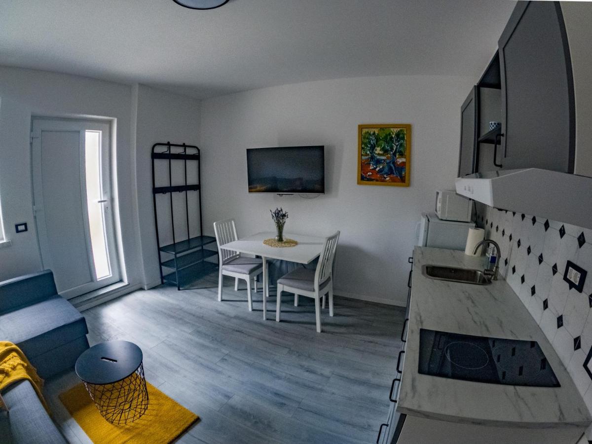 Deluxe Apartment And Studio "Nona Fa" Rijeka Buitenkant foto
